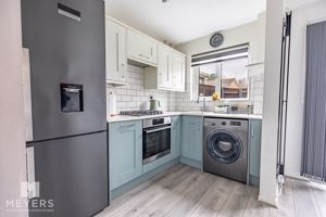 Kitchen - click for photo gallery